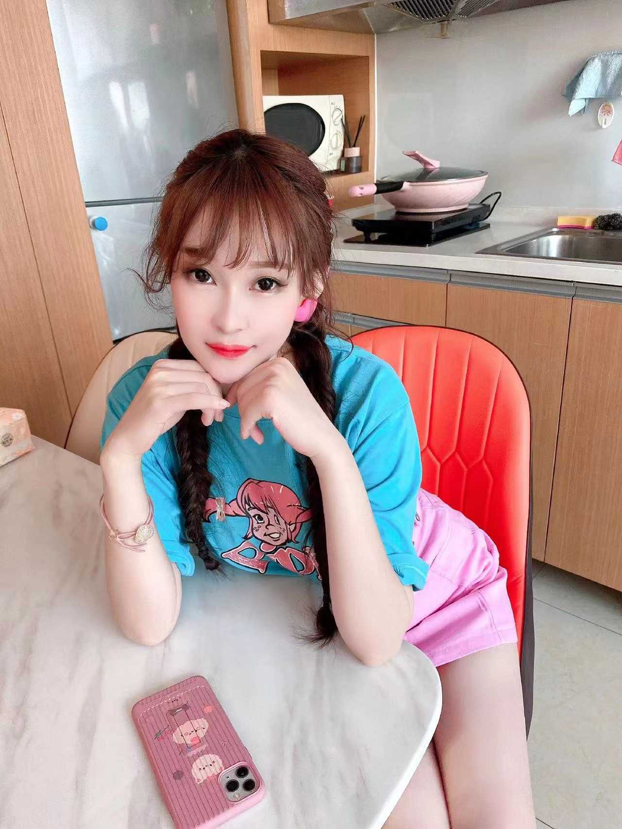 会跳艳舞可sm的妹子